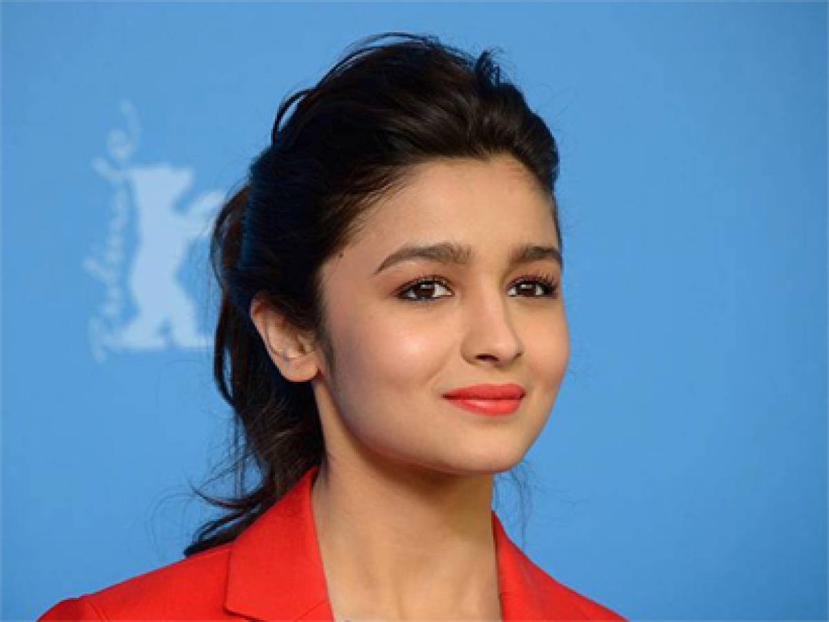 Dating tips: Alia Bhatt gives you fundas